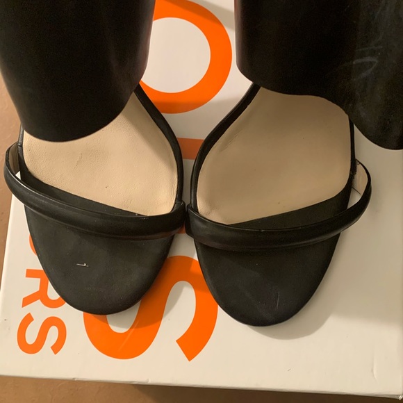 KORS Michael Kors Sandals - Picture 2 of 6